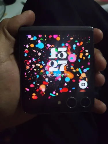 Galaxy Z Flip 5, para conserto ou retirada de peças 