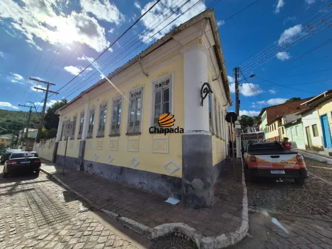 Casa com 4 dormitórios à venda, 200 m² por R$ 1.140.000,00 - Centro - Lençóis/BA
