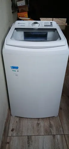 máquina de lavar e centrifugar Electrolux 14kg