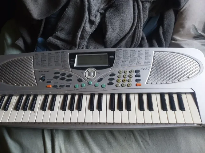 Teclado intertronic