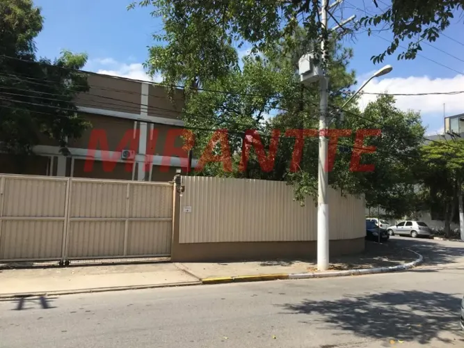 Galpão para venda possui 1683 metros quadrados em Jardim das Laranjeiras - São Paulo - SP