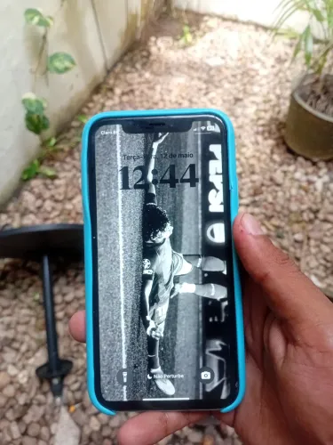 vendo um iphone xr