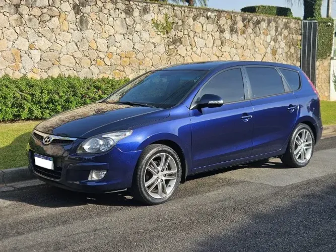 Hyundai I30CW 2.0 16V 145cv Aut. 5P 2011