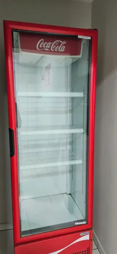 Freezer Coca Cola em bom estado