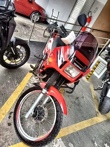NX 350 Sahara (moto rara/clássica)