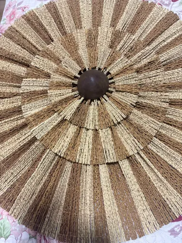 Mandala Artesanal Decorativa feita de sementes