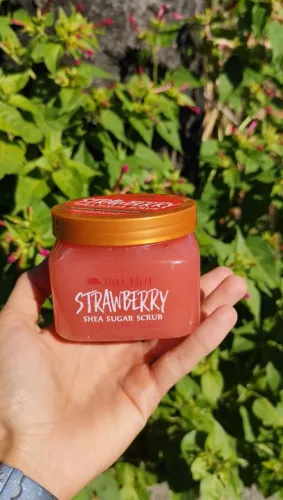 Esfoliante Strawberry Shea Sugar Scrub Original 510g