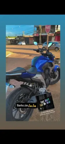 VENDO FAZER FZ25 PRA ASSUMIR PARCELAS