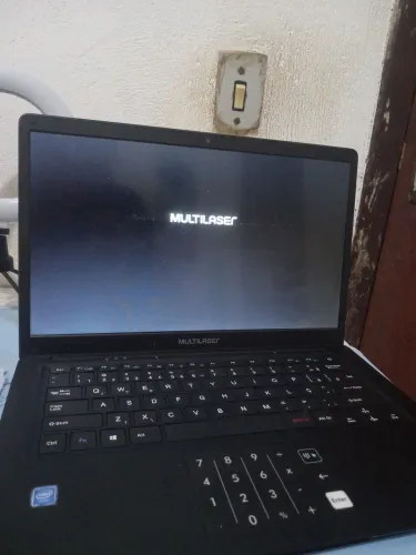 Vendo notebook Multilaser legacy pc270