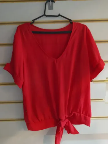 Blusa feminina leve