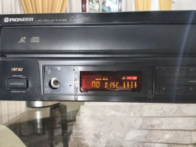 Pioneer LaderDisc player CLD-990 - Raridade!