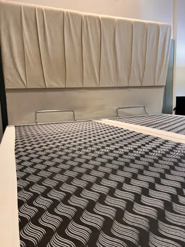 Cama Baú King Premium com Grande Espaço Interno
