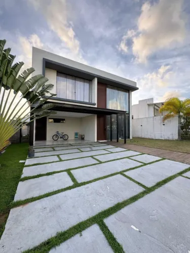 Casa em Condomínio para Venda em Camaçari, Alphaville (Abrantes), 4 dormitórios, 4 suítes,