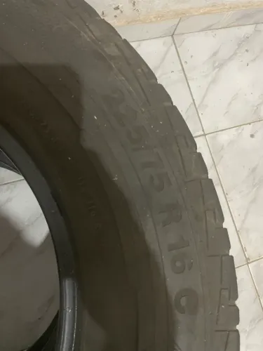 Pneu aro 16 225/75