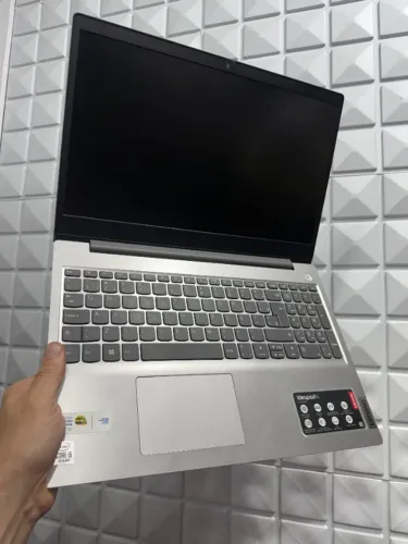Notebook Lenovo i5 10TH 256Gb 8Ram / Garantia / Loja física