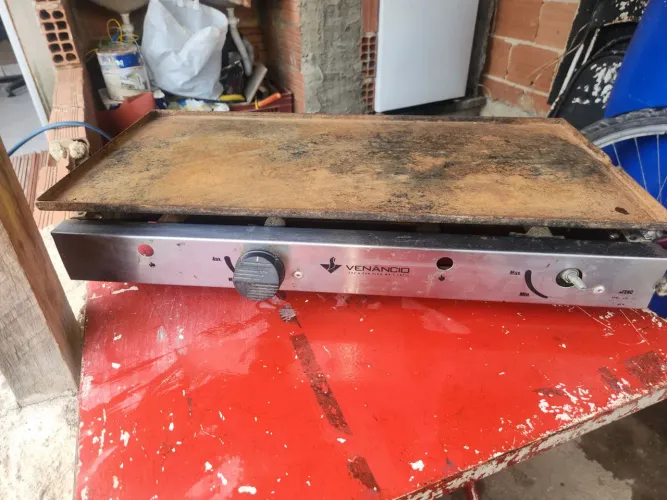 Chapa a gás Venâncio industrial inox - retirada em mãos