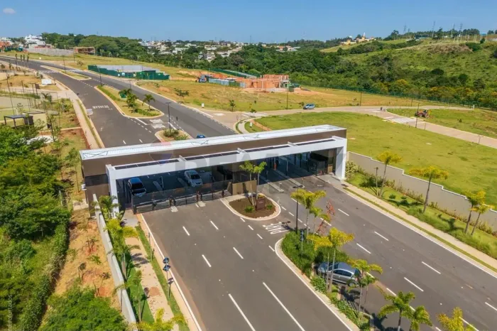 RE/MAX CASANOVA - VENDE - Terreno dos Sonhos em Vila Sônia, São Paulo!