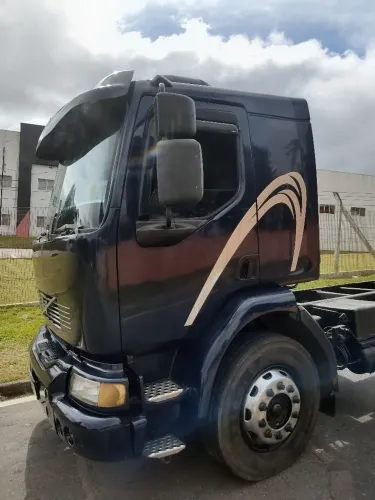 Caminhão Truck