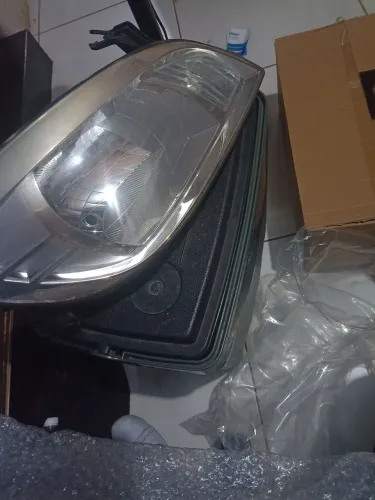 Bloco farol gm celta 2010
