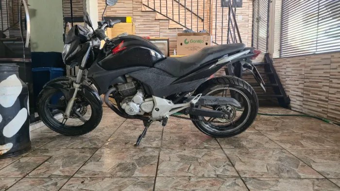 Moto com cabeçote novo 