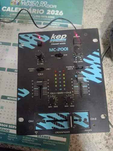 Mesa de som