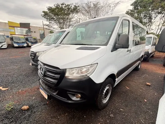 Mercedes-Benz Sprinter 416 Furgão Longo T.b. 2.2 Dies 2022