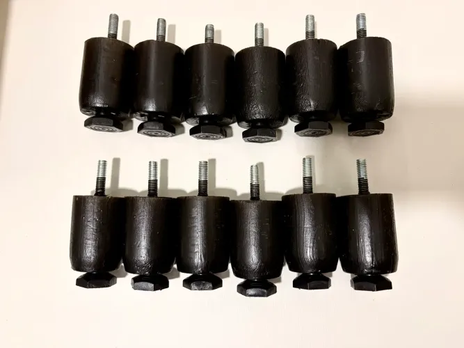 Kit 12 pés para cama: MADEIRA MACIÇA, PRETO, 7cm de altura
