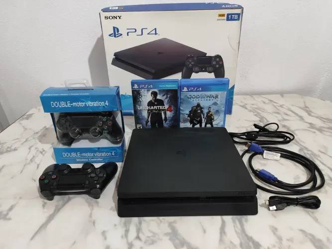 PS4 SLIM 1TB + 2 JOGOS