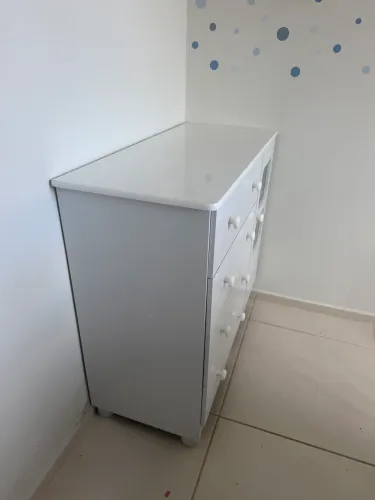 Cômoda de bebê