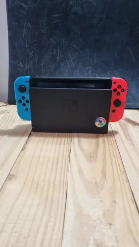 Nintendo Switch V2 - DESBLOQUEADO