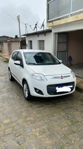 Fiat Palio Essence 1.6 Flex 16V 5P 2016