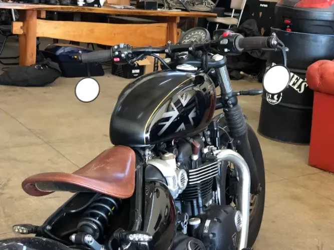Triumph Boneville 1200 Bobber 2019