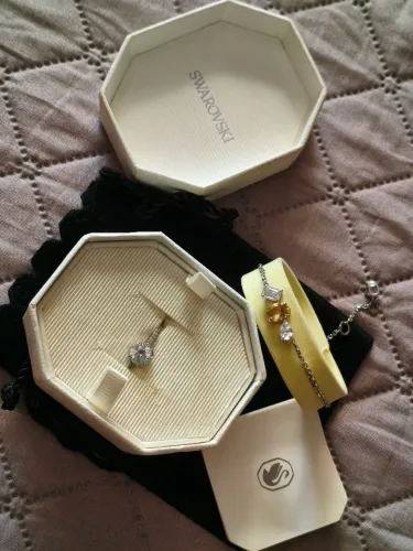 Anel Vivara e Pulseira Swarouski