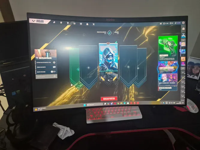 Monitor Gamer AOC AGON 32? Curvo 165Hz 1ms