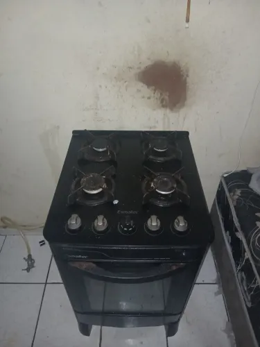 Fogão de 4 bocas