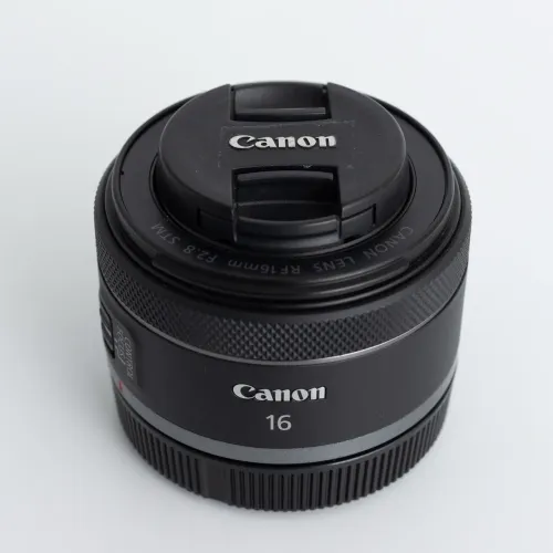 Lente Canon RF 16mm f/2.8