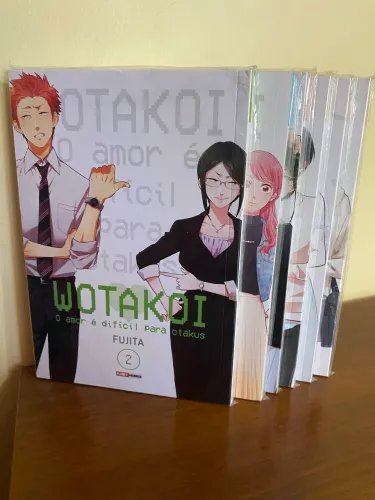 Vendo Mangás Wotakoi: O Amor é Difícil para Otakus - Volumes 2, 3, 4, 5, 9 e 10