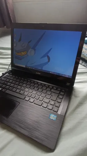 Notebook Lenovo Core i3 - 4GB RAM - HD 500GB - Só na tomada