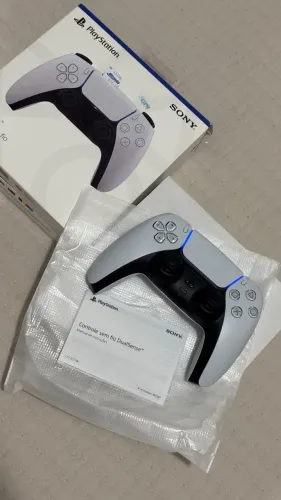 Controle PS5 DualSense - Praticamente Novo!