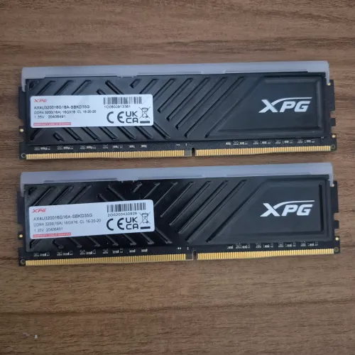 MEMORIA 32GB (2X16) DDR4 3200MHZ RGB. XPG ACEITO CARTAO