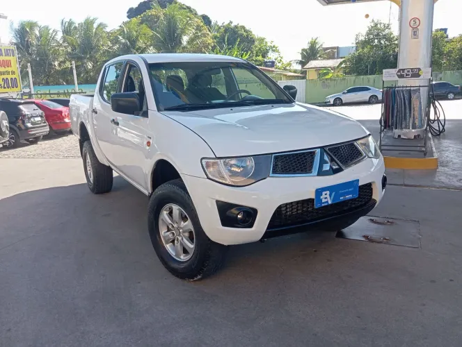 Mitsubishi L200 Triton GLX 3.2 CD TB Int.diesel MEC 2012