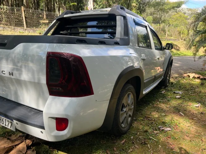 Renault Duster Oroch Dyna. 2.0 Hi-flex 16V Aut. 2017