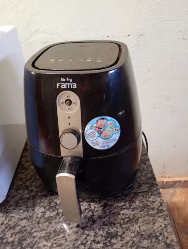 Vendo fritadeira elétrica