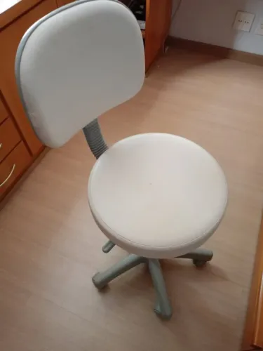 Cadeira tipo mocho