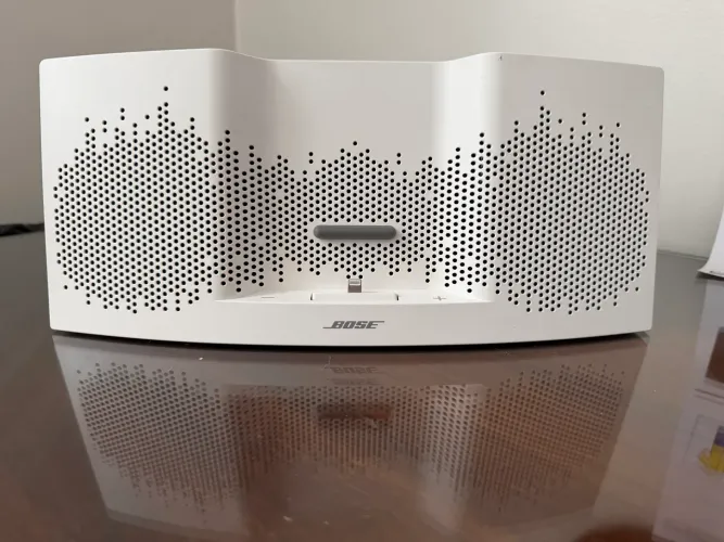 Bose SoundDock XT + Bluetooth
