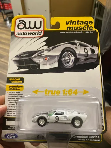 Auto world 1964 FORD GT40