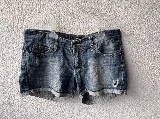 Short IODICE, tamanho 40, feminino