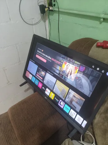 Vendo essa tv da LG 32 polegadas por 700