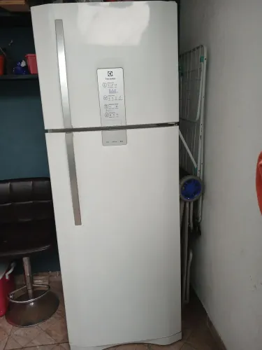 Geladeira Electrolux Duplex Frost Free