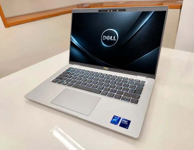 NOTEBOOK DELL VOSTRO I5vPro 13° / TELA IPS / BIOMETRIA/ 512 NVME